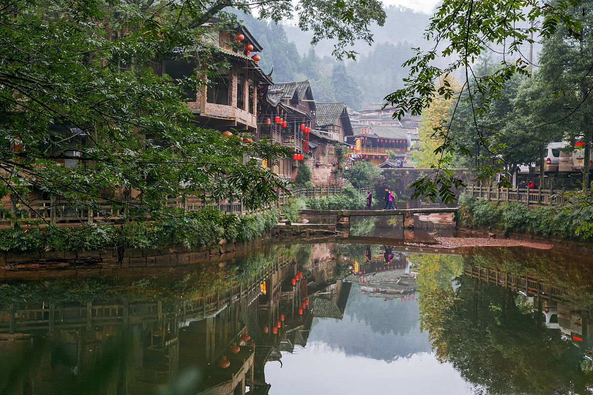 洪雅县历史 | 2500年历史古城，文化底蕴深厚，自然风景优美