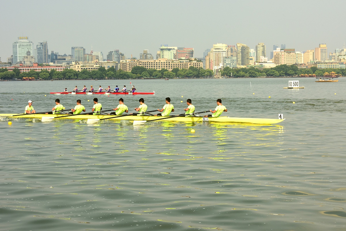 请问中国排名前三的大学是什么？（我是上海交大的），以及给出详细原因