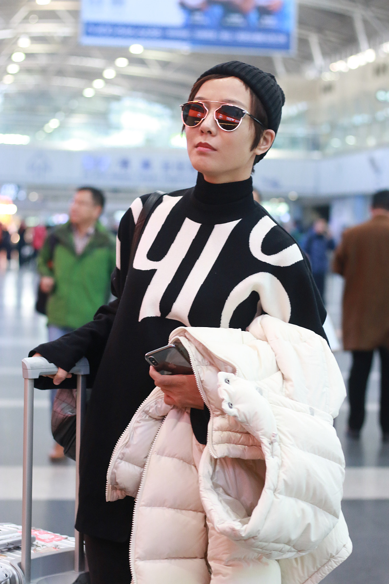 以铜为镜可以正衣冠；以古为镜可以知兴替；以人为镜可以明得失。这给我们什么启示？270字