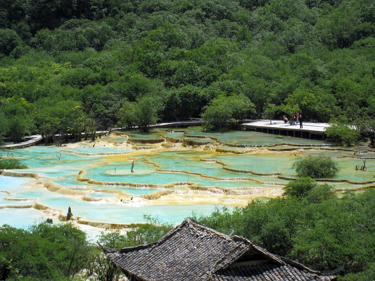 成都华夏旅游商务学校招生专业有哪些