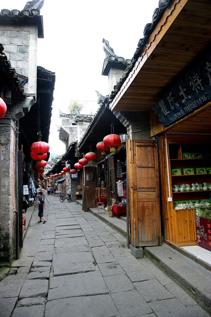 德江县中等职业学校开设有哪些专业美发与形象设计专业好学吗