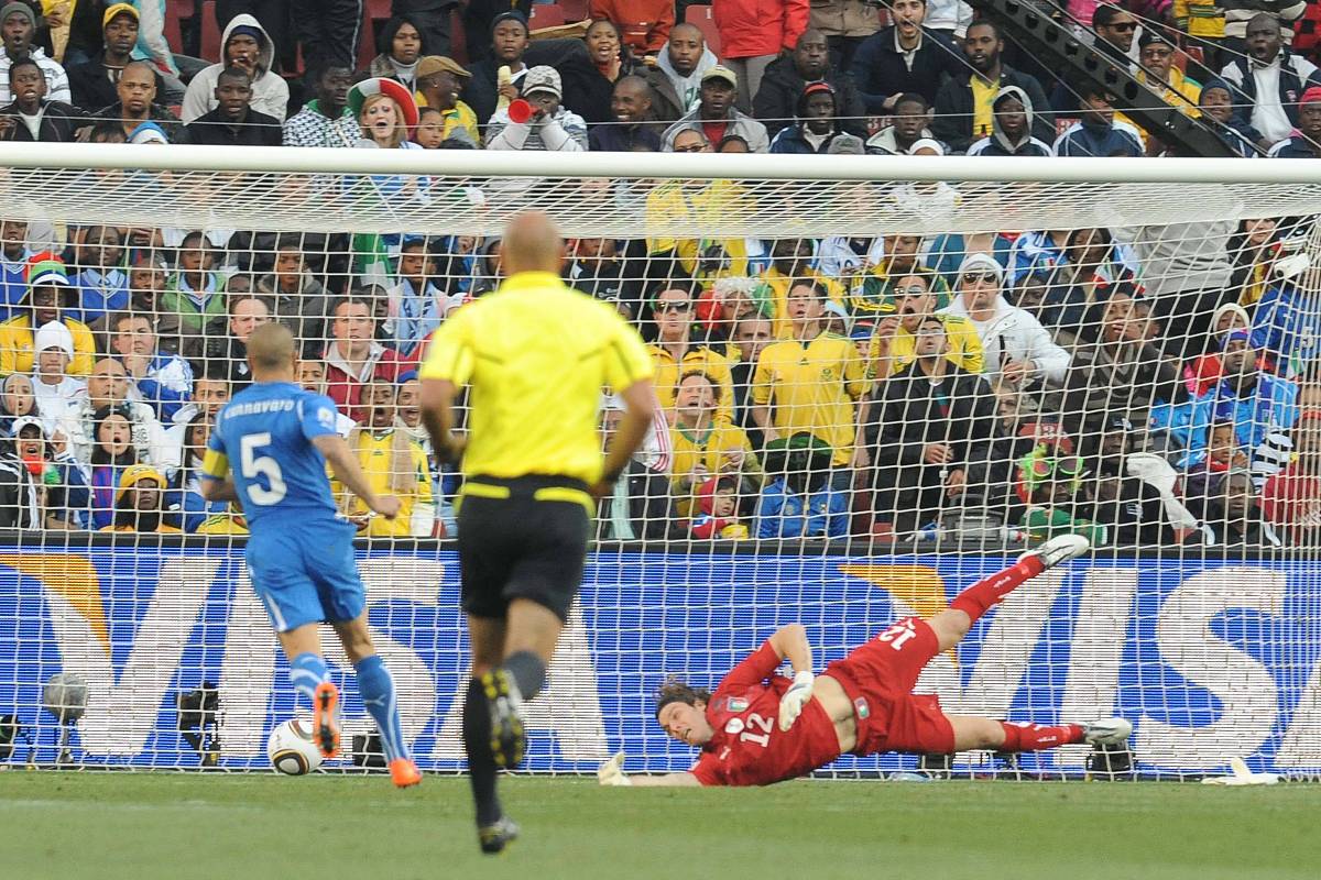 2010年6月24日,南非约翰内斯堡,2010世界杯f组末轮,斯洛伐克vs意大利.