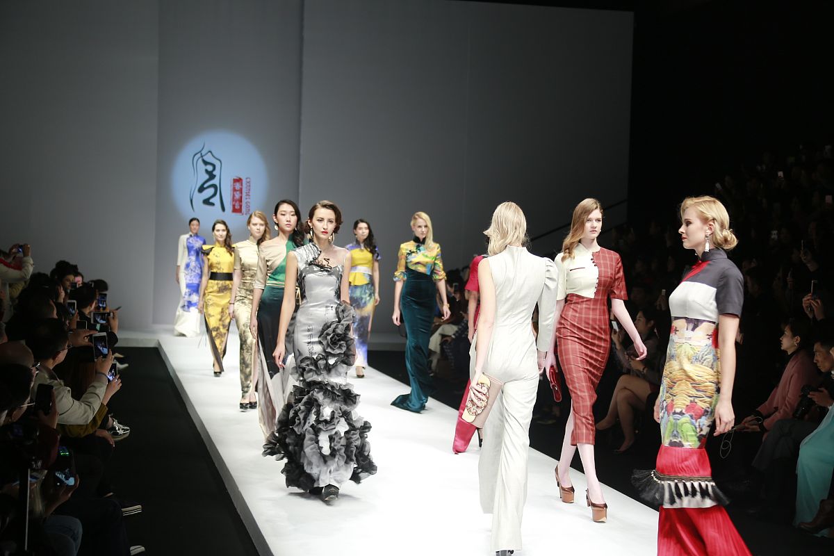 2023年疫情期间参观石家庄东华铁路学校注意事项