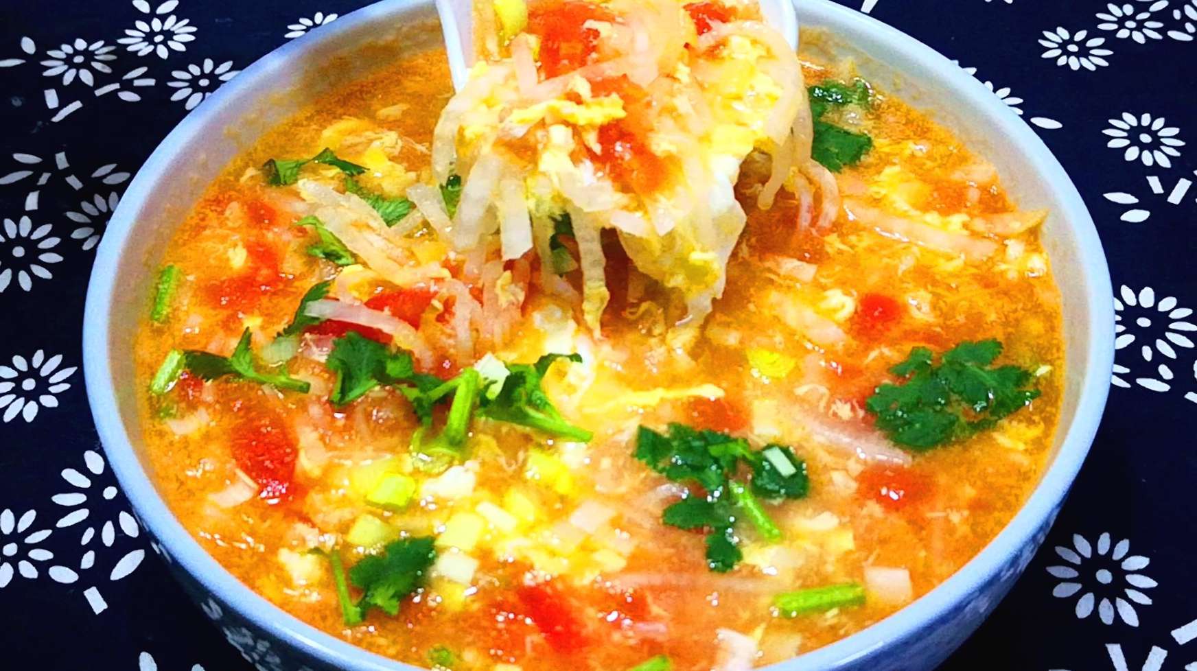 快过年了,教你一道拿手好汤,既简单又好喝还营养,待客也有面子