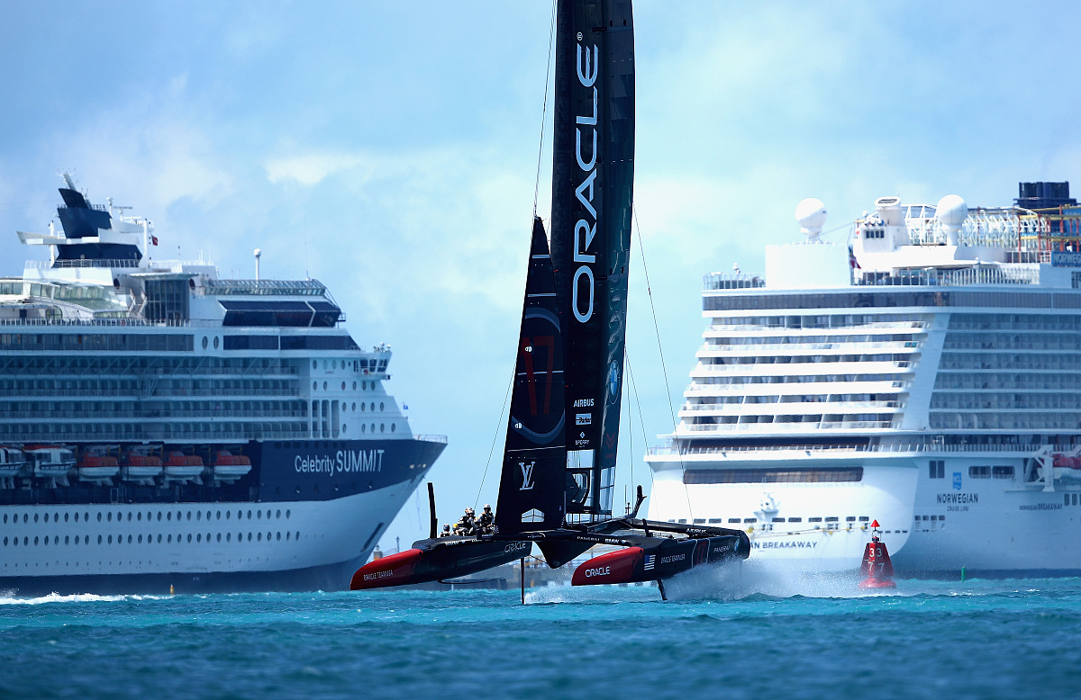 hamilton, bermuda - june 15:  oracle team usa skippered by jimmy