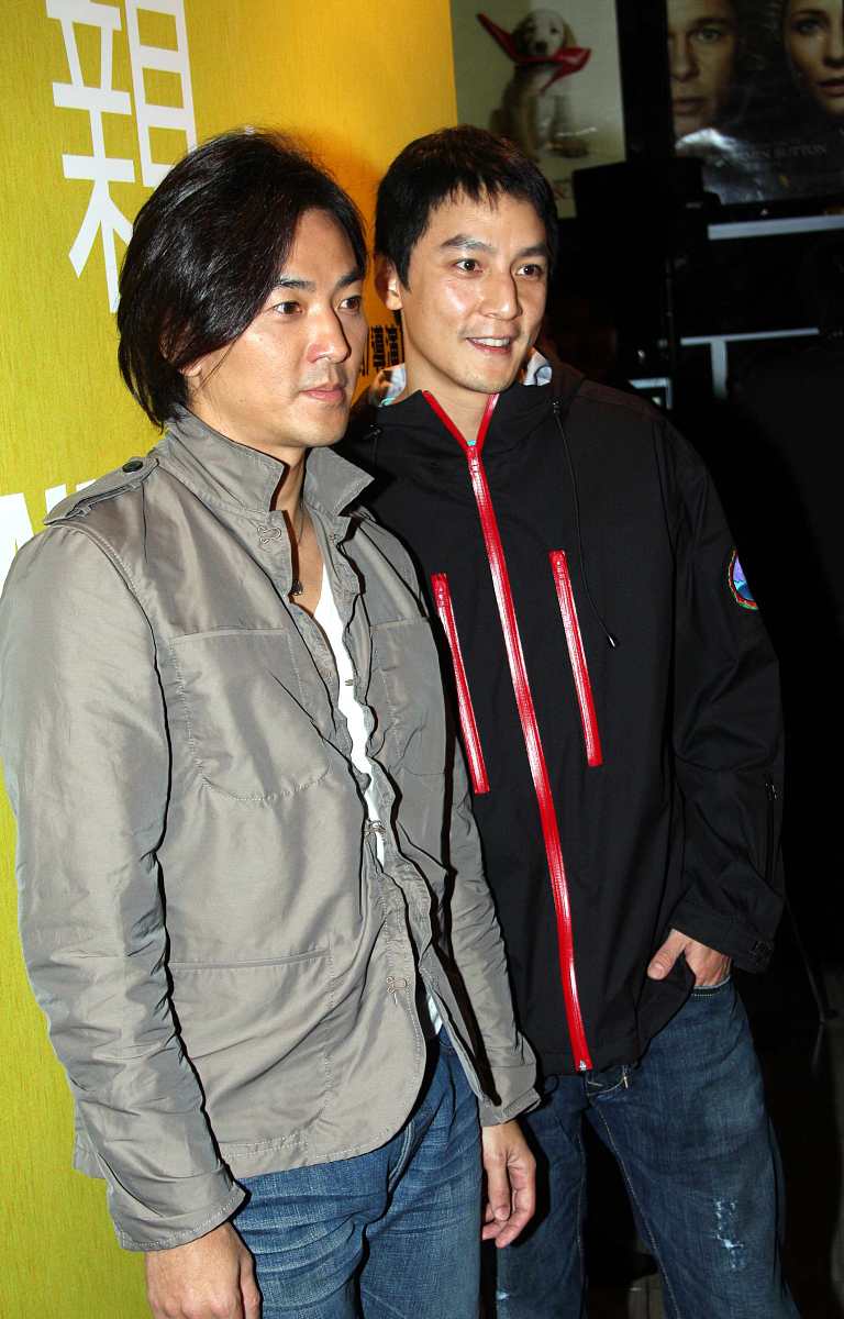 2009年2月4日,香港,香港导演岸西执导的电影《亲密》首映活动.***_***