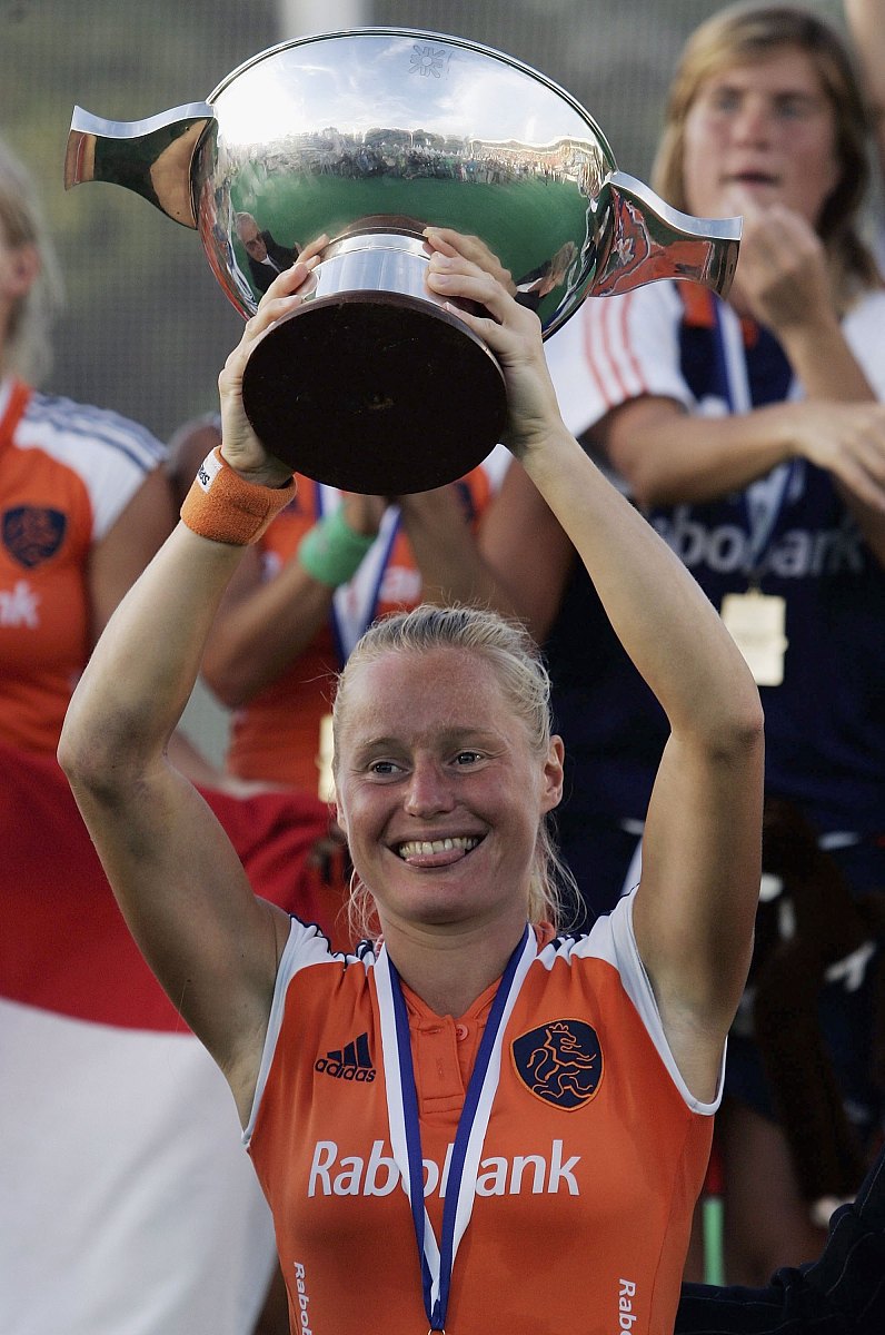 madrid, spain - october 08: minke booij of holland holds up the 