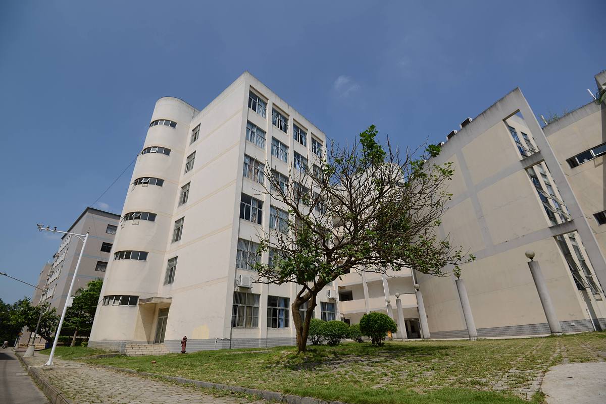 无锡市宏源技工学校好不好