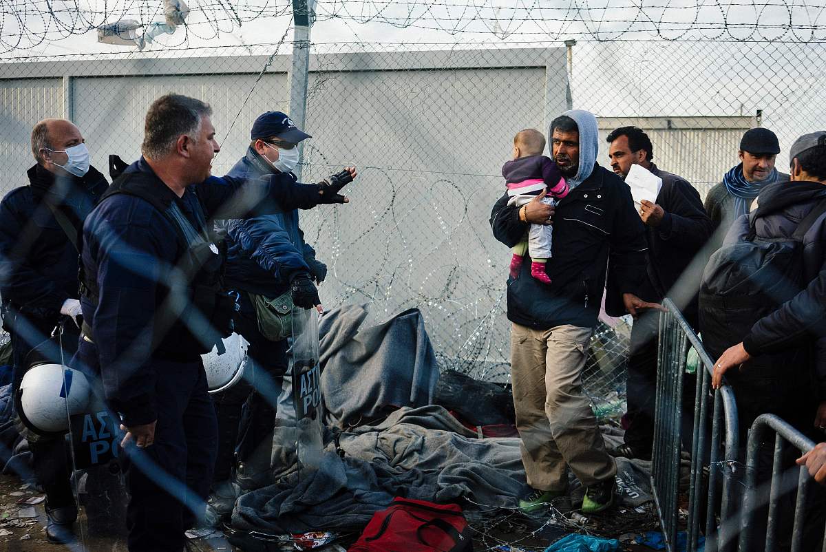 美国每年枪击死亡多少人？