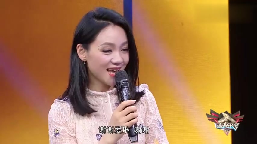 纸雕也能做出立体效果,跟清华录取书相似,看到细节后让人崩溃