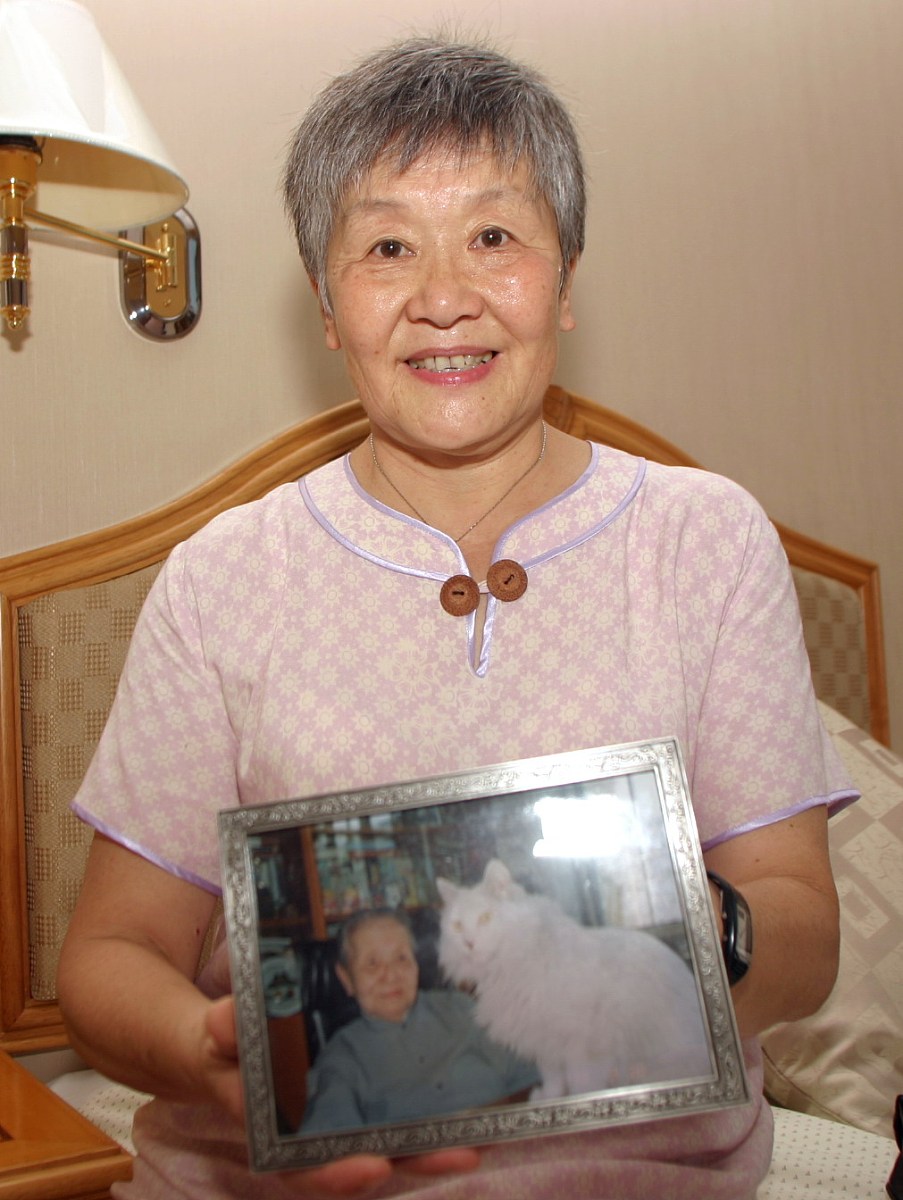 2006年9月25日,鲁迅之子周海婴,郭沫若之女郭平英,茅盾之子韦韬,老舍