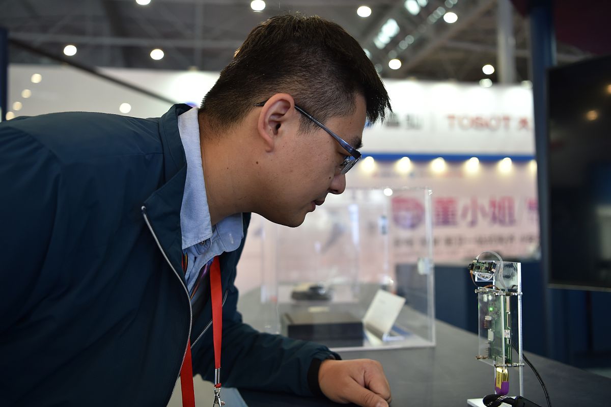 安顺民族中等职业学校电子电器应用与维修专业教学质量调查：如何提升学生就业竞争力