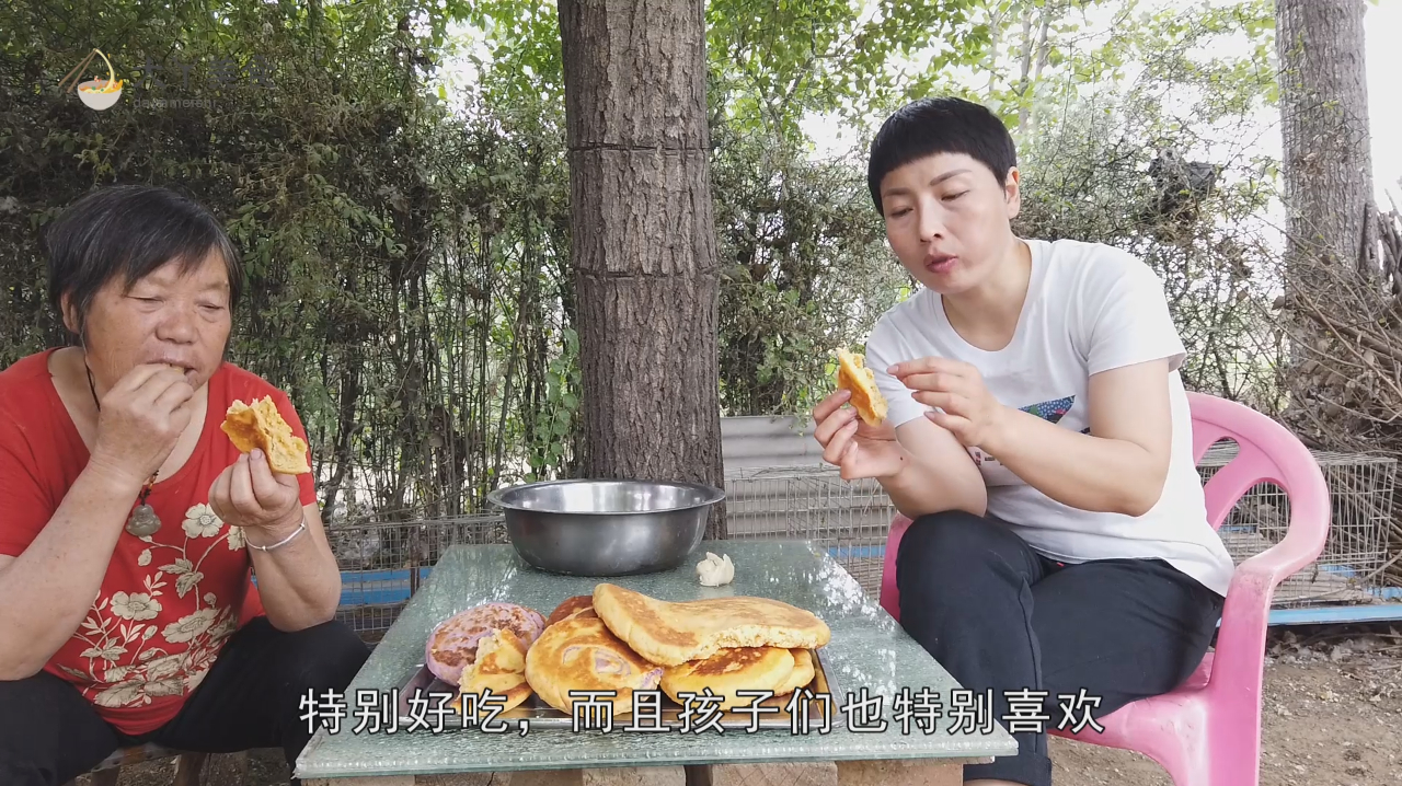 两根红薯一碗面,大丫做的新吃法不炒不煮,出锅被抢光,太好吃了