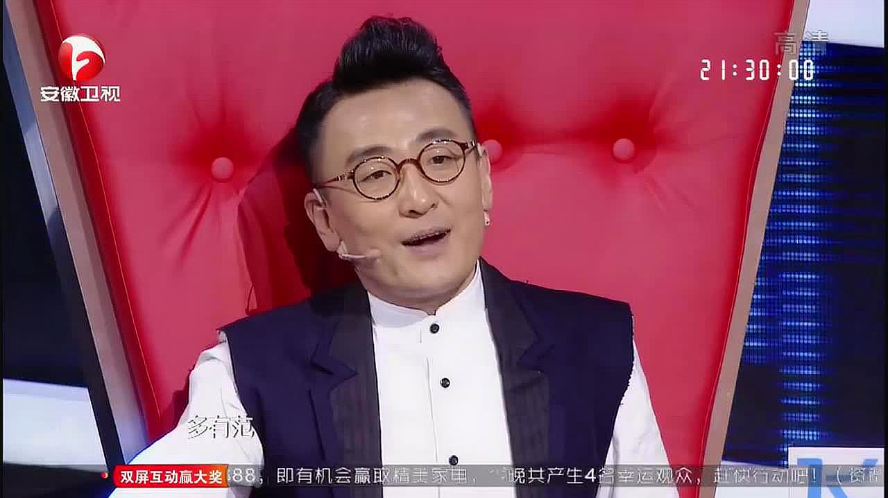 [图]超级演说家:这位女选手一上场,导师就忍不住夸赞,多有范儿