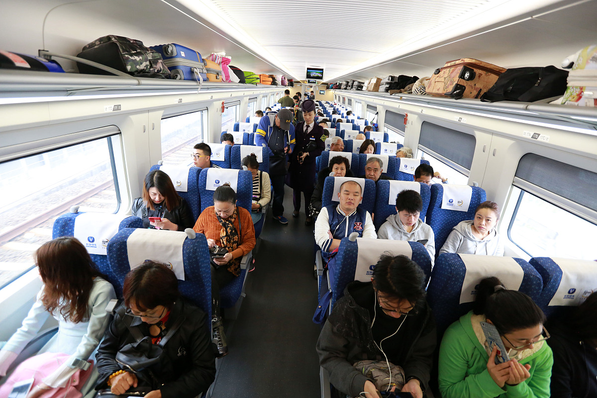 成都机电工程学校高级高铁专业招生