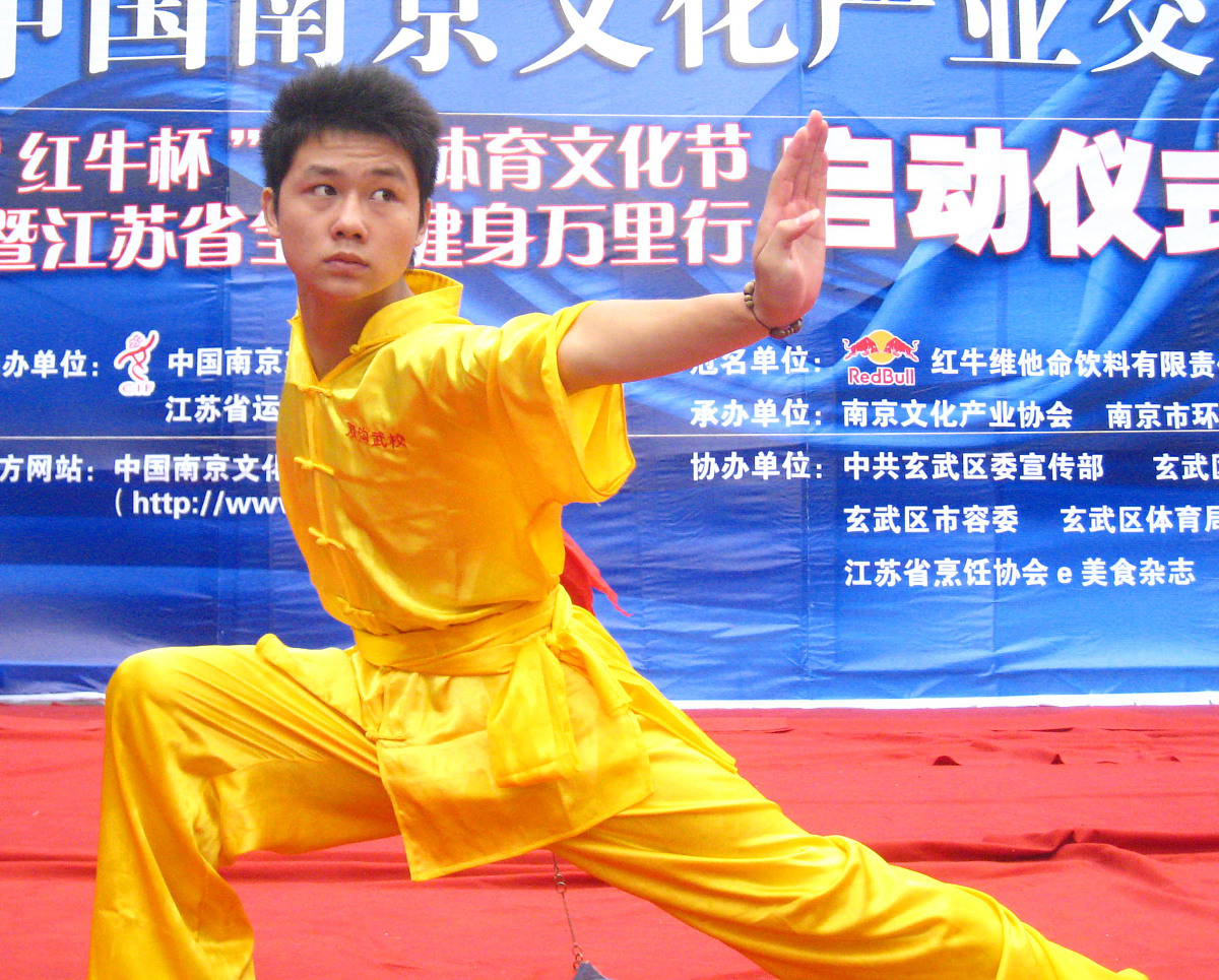 不文不武是什么意思