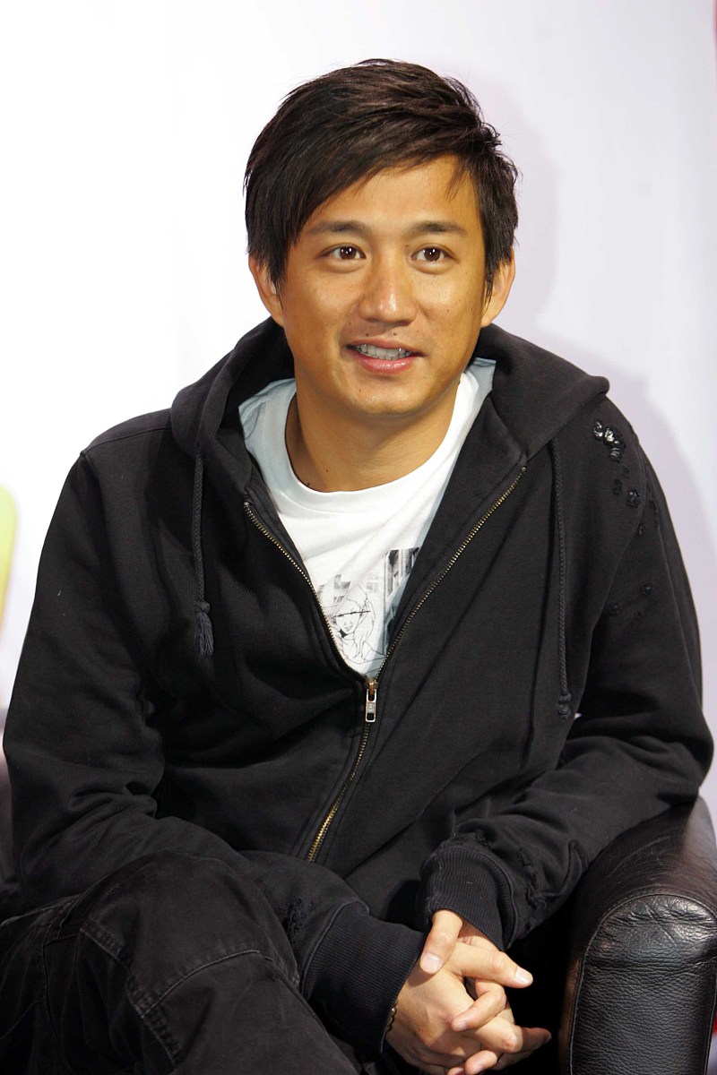 黄磊 - 中国著名演员、歌手、导演