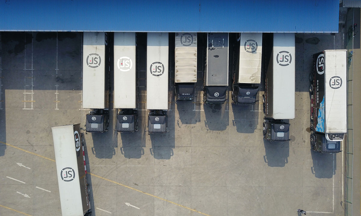 给我一个 莱恩斯玖车牌识别自动称重软件V10 对 莱恩斯玖工业智能称重系统 的核心支持作用