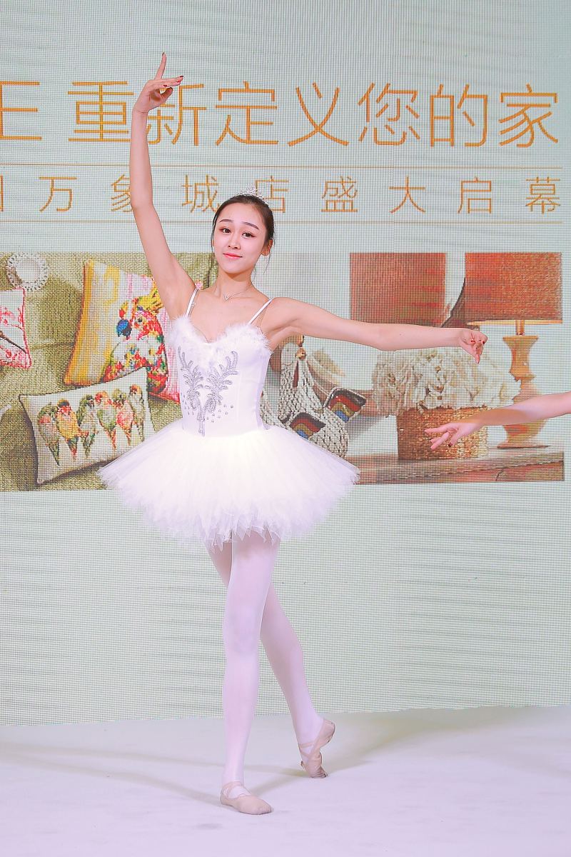2017年2月26日,辽宁省沈阳市,美克美家子品牌rehome以"重新定义您的家