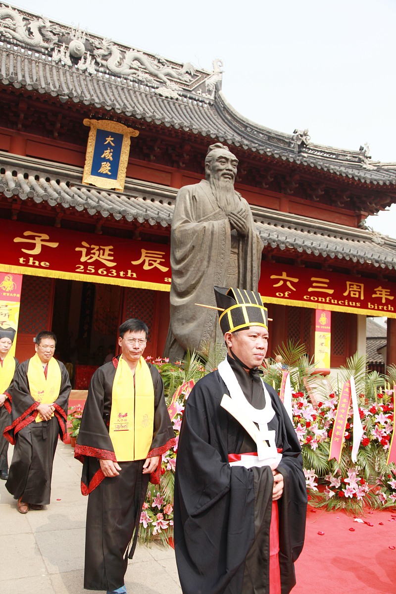 宋朝人家生活成本: 普通人一年要花多少钱？