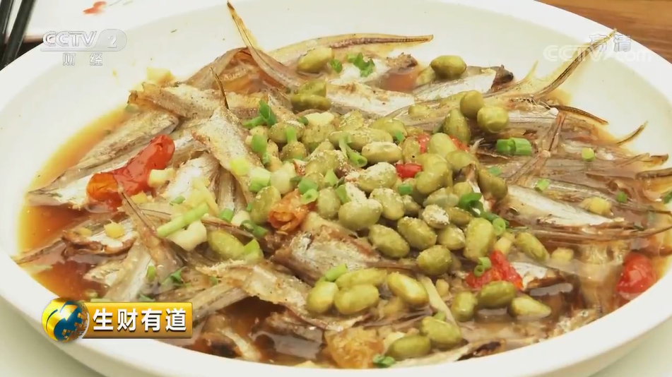 浙江长兴太湖的梅鲚鱼在明代又称为贡鱼,看看当地人是怎么吃的吧