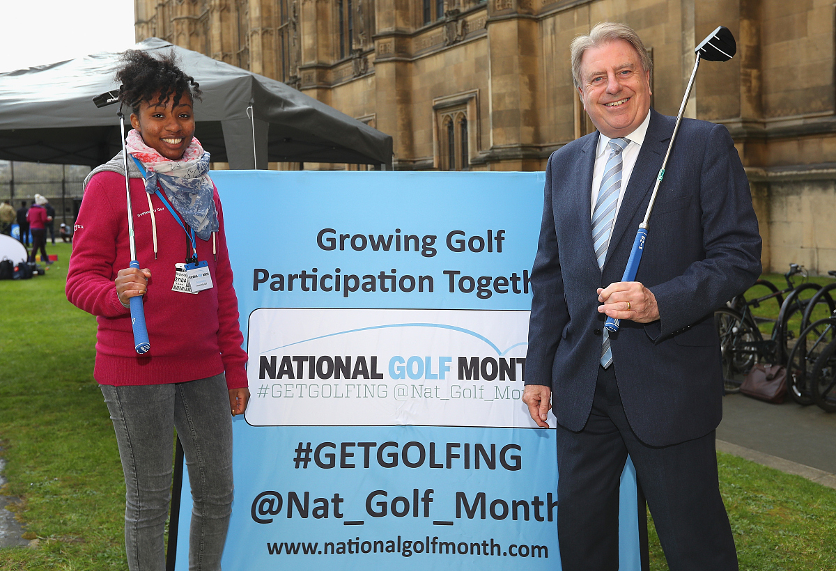 What major did Elon musk graduated