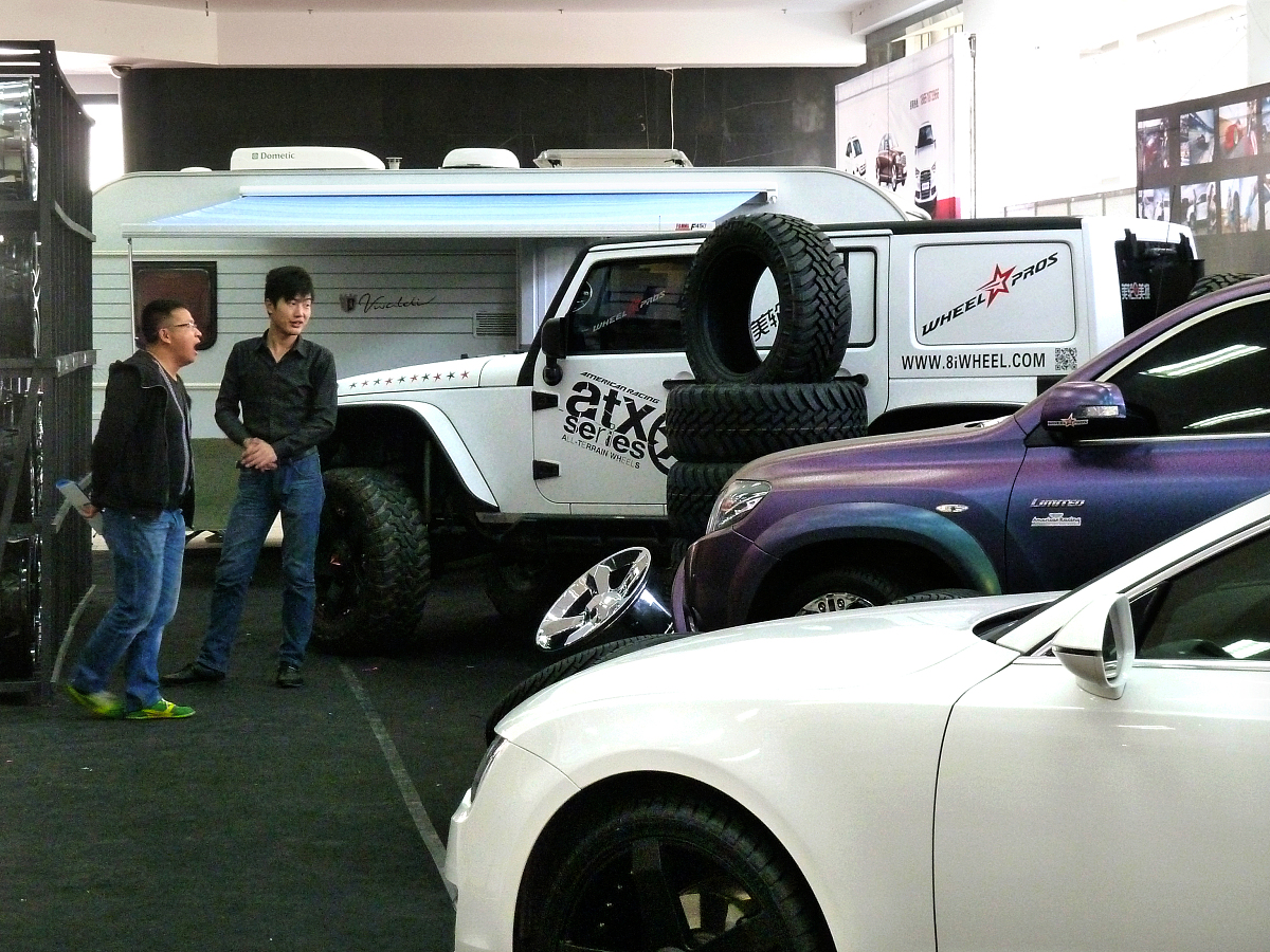 南充电子工业学校汽车应用与维修五年制大专