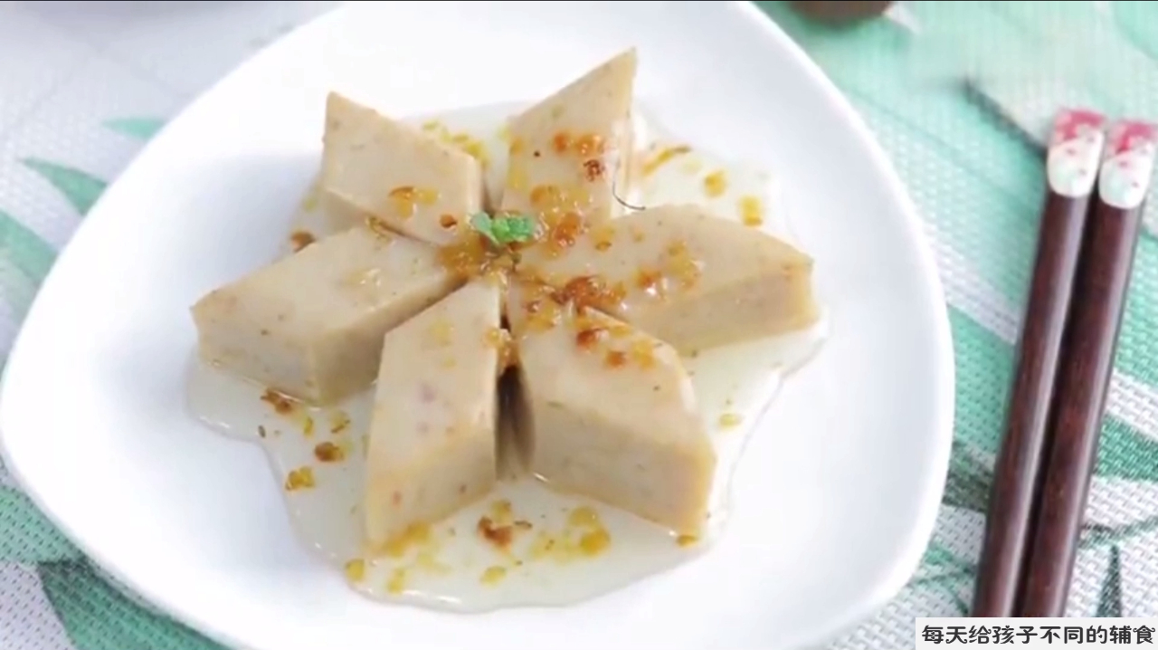 宝宝辅食:妈妈这样做,香弹柔软,美味的栗蓉奶糕出炉了