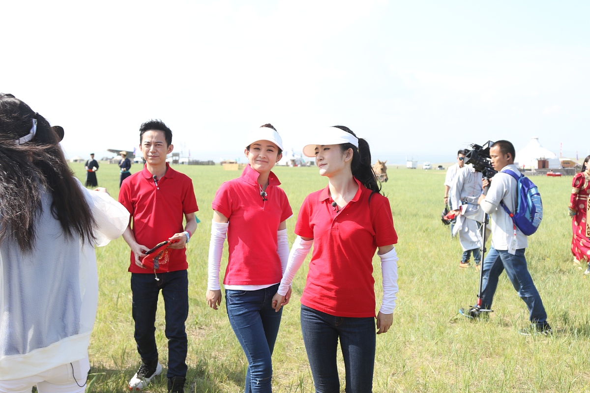 公司内蒙古草原团建的公众号文稿