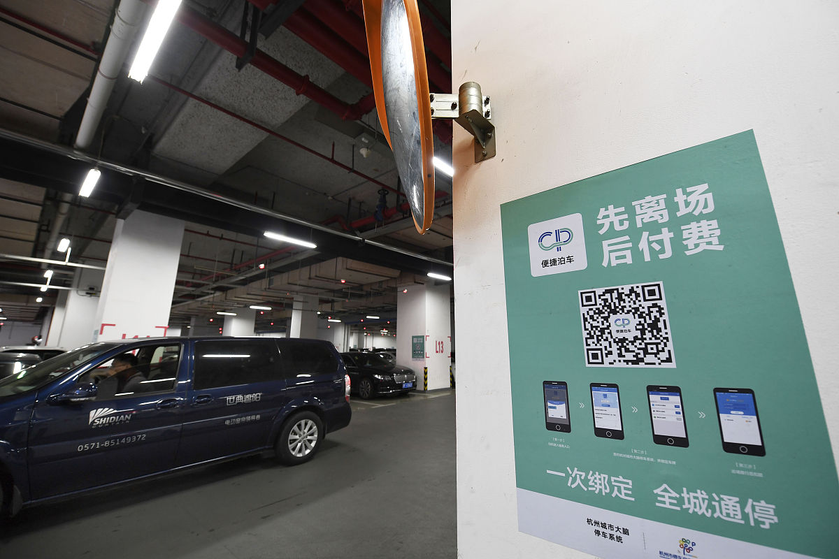 支付宝亲情卡消费绑定我的信用卡信用卡会积分吗？是否限定本人支付宝使用才给积分？