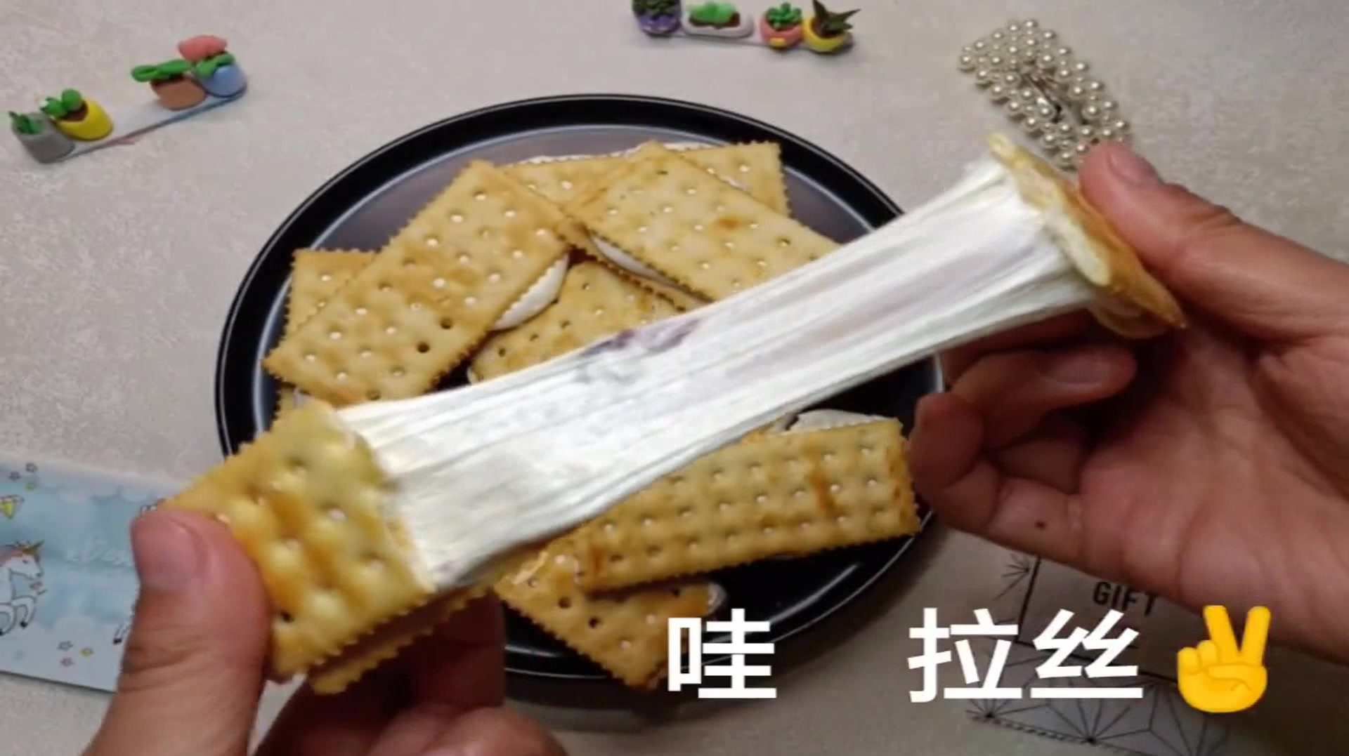 宿舍自制拉丝牛轧饼干,味道超级赞哦,抓紧收藏吧!