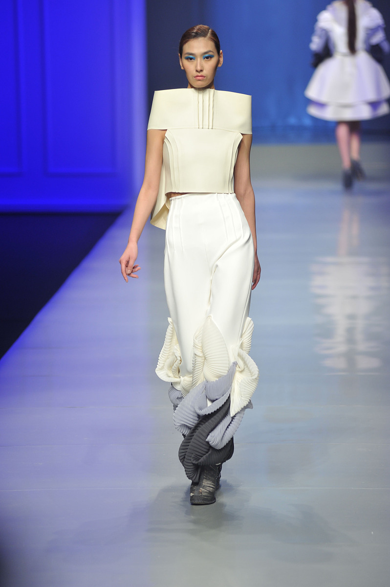 沈阳市轻工艺术学校2022年咨询电话多少？