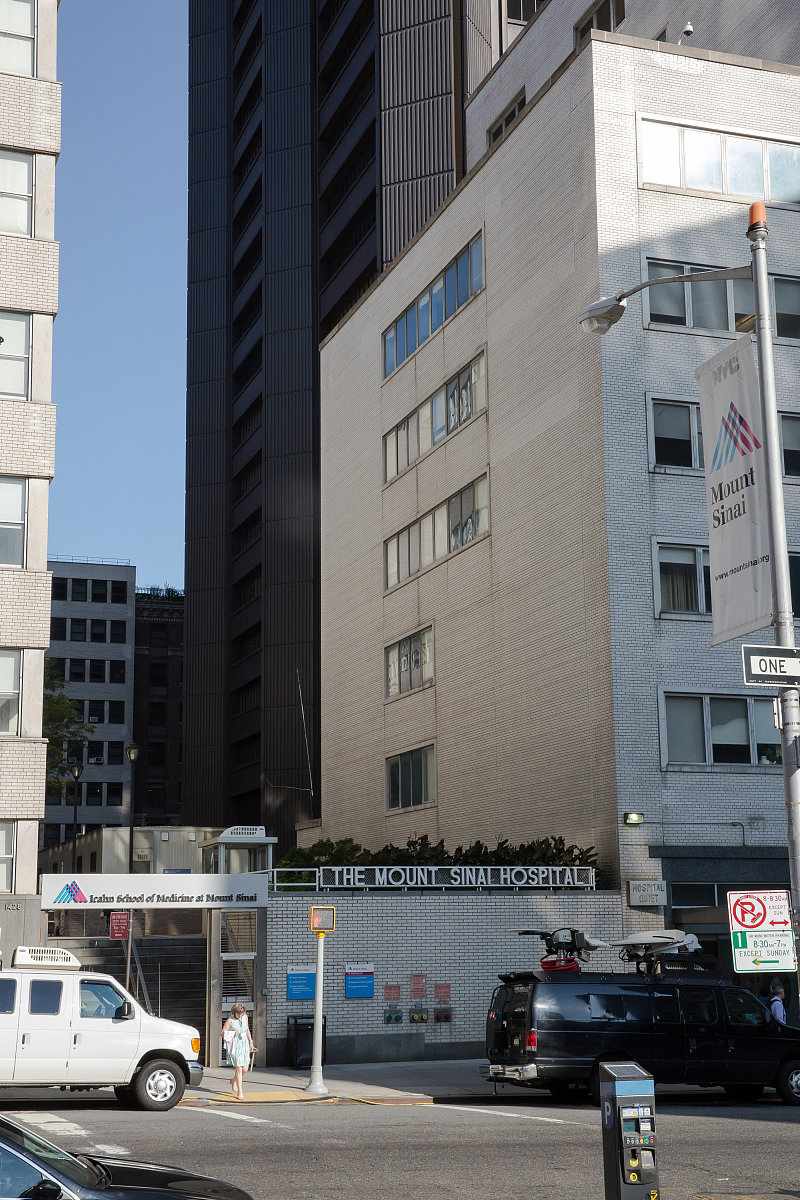 当地时间2014年8月5日,美国纽约,西奈山医院宣布接受了一名疑似感染埃