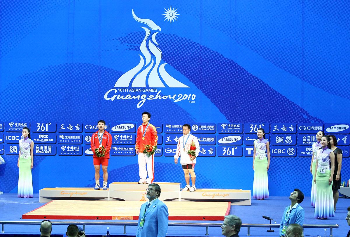 生成一篇体育赛事对于旅游发展的影响研究：以亚运会世界杯等大型赛事为例