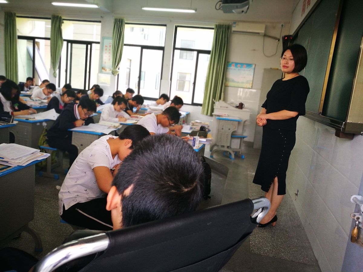 浙江卫校怎样考的用发散性思维