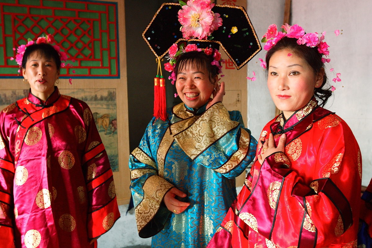 ***_***2007年11月24日,牡丹江小依兰岗村,满族祭祖,满族服饰