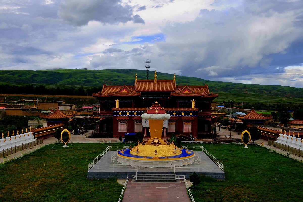 四川省藏文学校2020年春季招生简章 - 培养藏族人才，传承藏族文化