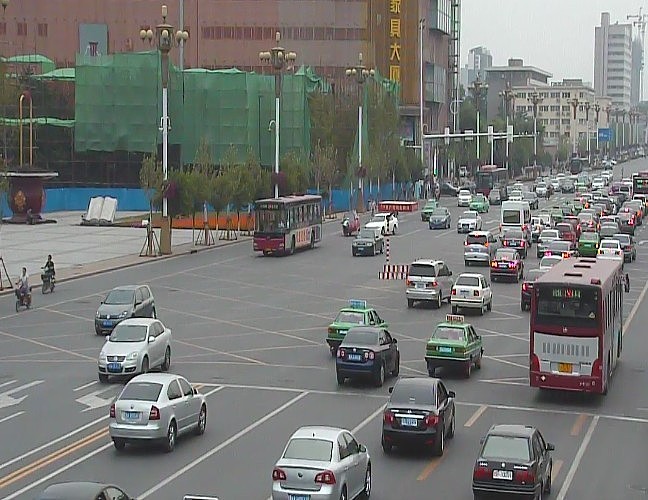 长春市桂林路附近交通现状