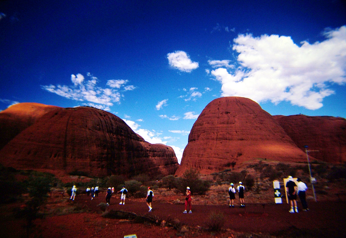 撰写基于微信小程序的陆良彩色沙林服务平台的设计与实现论文的实验方案