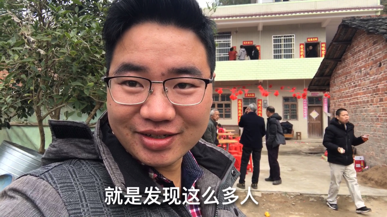 去广东亲戚家参加婚宴,实拍临近江西境内的广东农村酒席