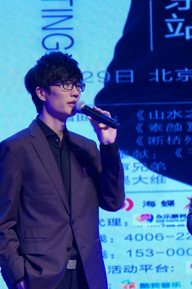 许嵩是谁？了解音乐才子许嵩的音乐历程与代表作