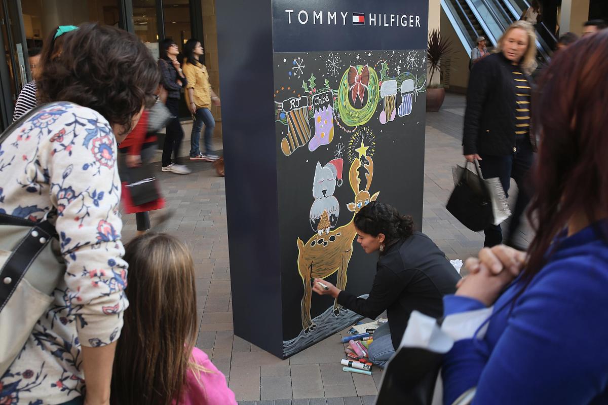 2013年11月25日讯,加州圣地亚哥,当地时间11月23日,tommy hilfiger儿