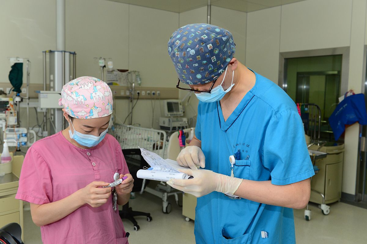 护理学本科生考研复旦大学公卫专业复试：如何回答导师关于优缺点的问题？