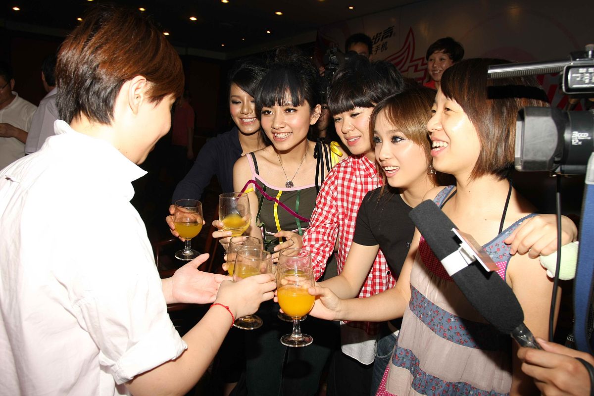 同学聚会需要合唱但我不会唱歌也不想唱歌怎么办