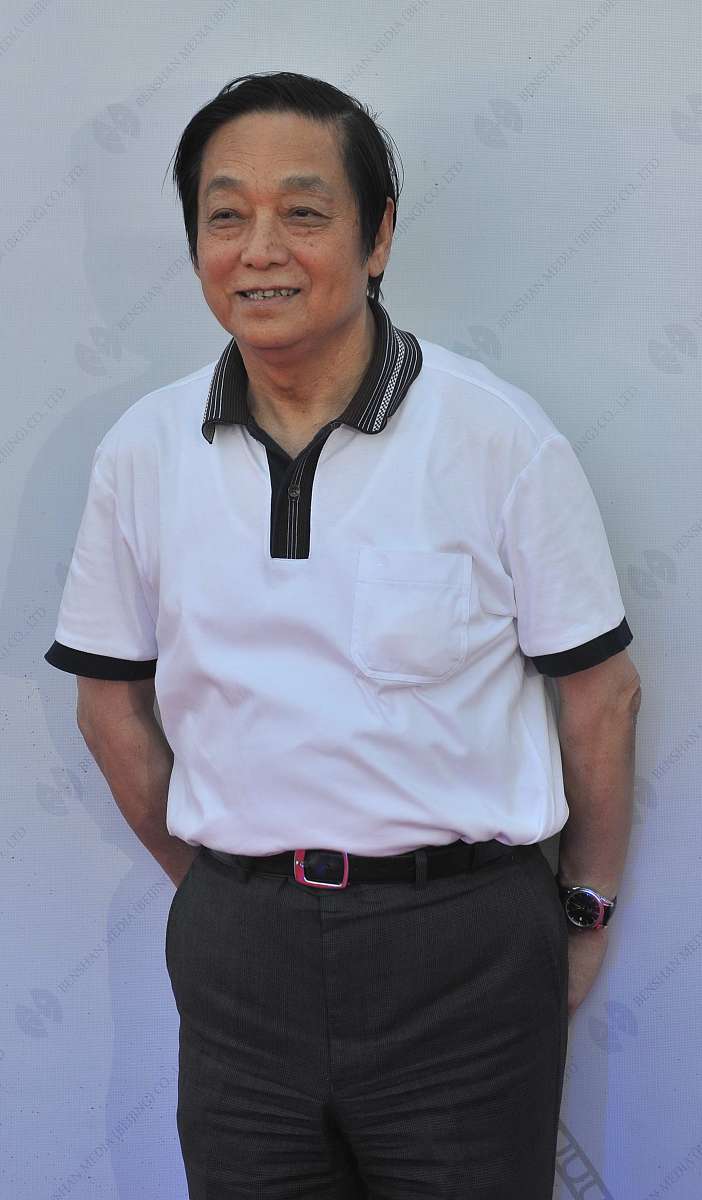 2011年8月16日,北京,刘老根会馆开业.***_***韩美林+++_+++刘老根,会