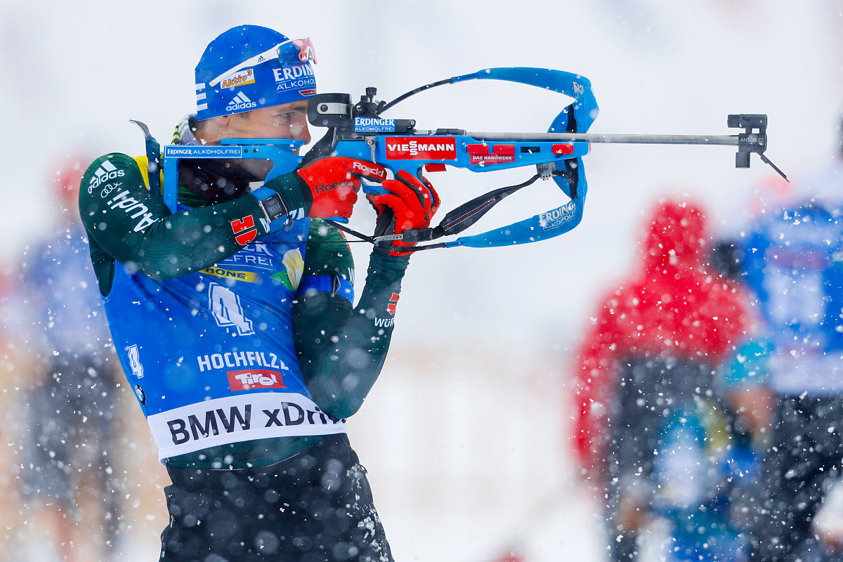 hochfilzen, austria - december 09: simon schempp of germany in a