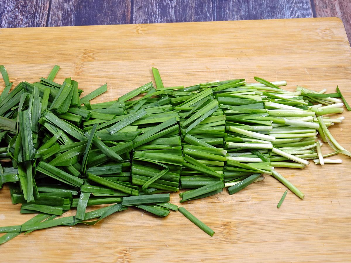 伏天能吃韭菜吗