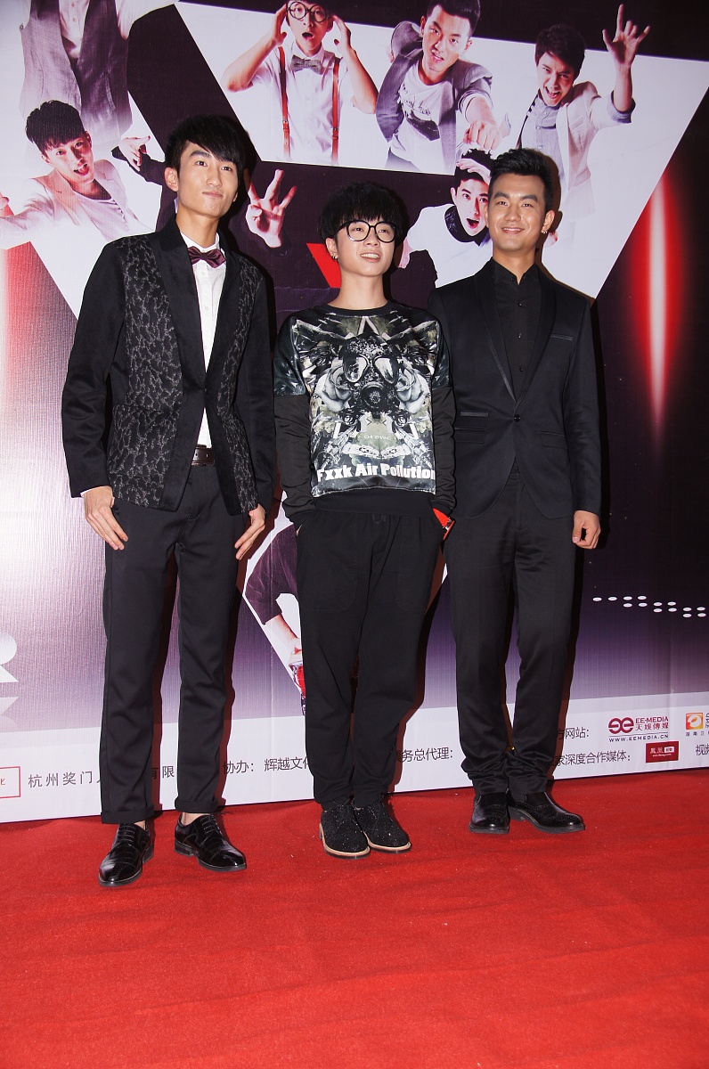 2013年11月4日,上海,2013快乐男生上海站新闻发布会举行.***_***华晨
