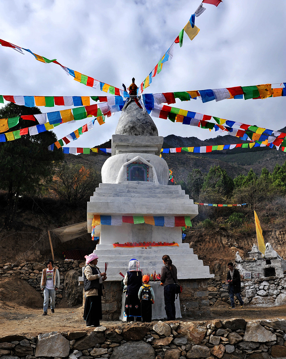 元素异常在地质过程分析中的应用
