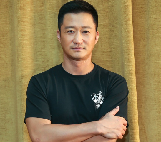 吴京